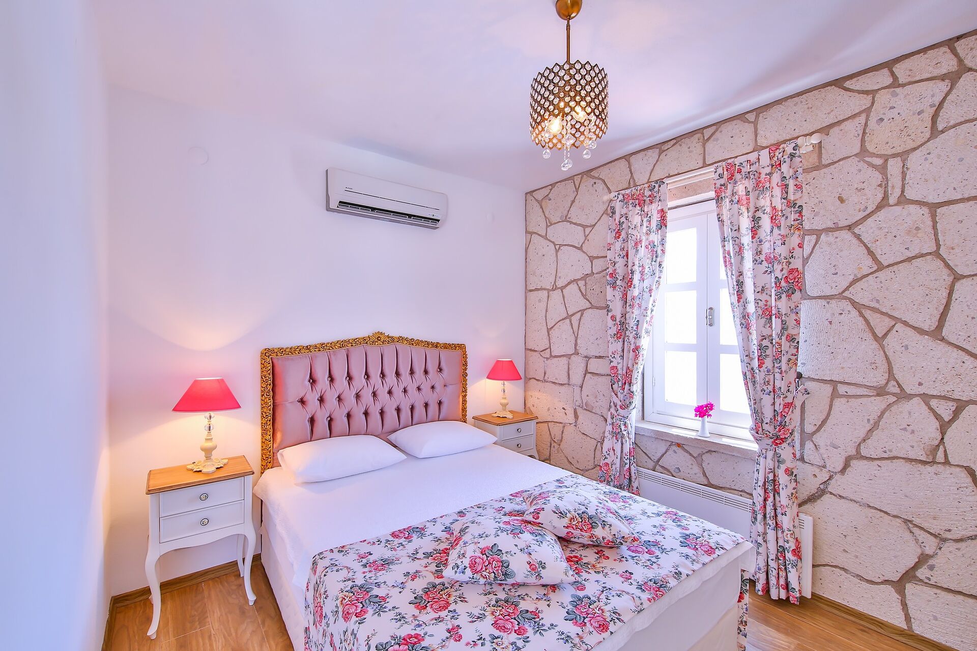 Alaçatı Balbadem Butik Hotel